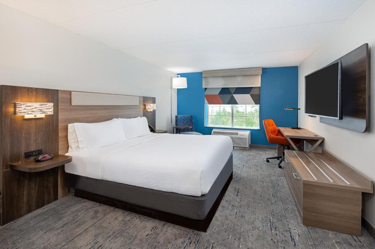 Holiday Inn Express & Suites Columbus At Northlake By Ihg Luaran gambar