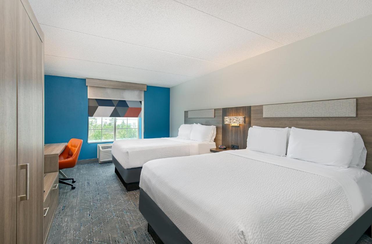 Holiday Inn Express & Suites Columbus At Northlake By Ihg Luaran gambar